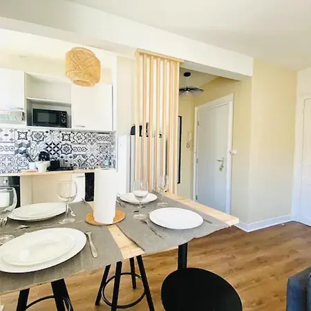 Apartment Hyper Centre - 2 - 4 Personnes - Parking *